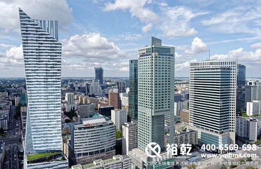 智能化集成系統(tǒng)，大型建筑，自動化管理，節(jié)能增效，科技感