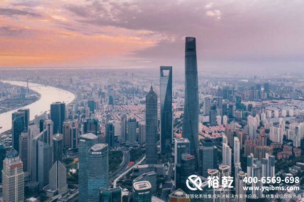 智能化集成系統(tǒng)、智能設(shè)備、軟件、數(shù)據(jù)管理、應(yīng)用場景